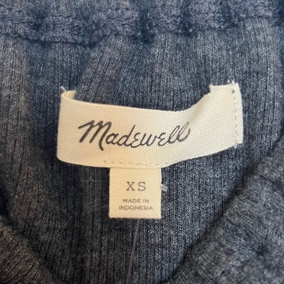 Madewell - Plush Square-Neck Smocked Top - Picture 5 of 8